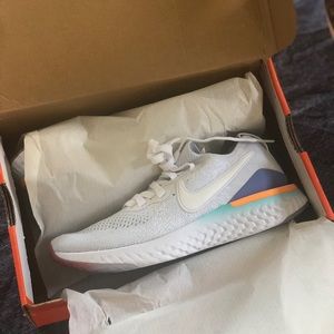 NEW ✨ Nike Epic React Flyknit 2